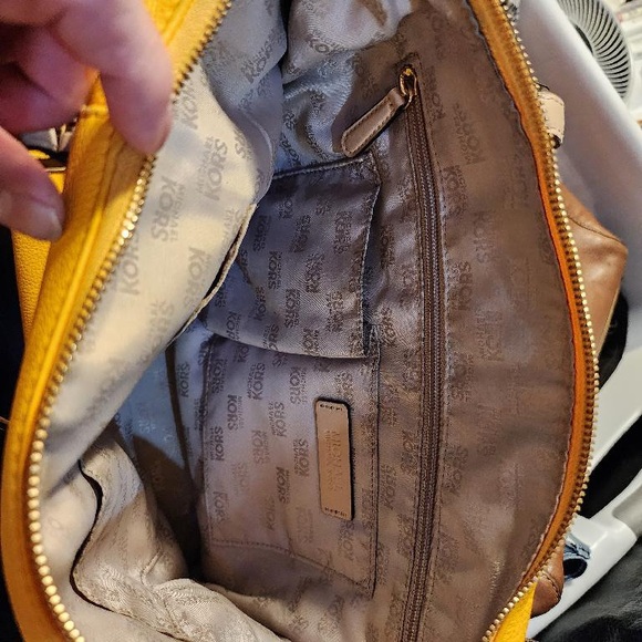 Michael Kors large tote bag yellow - Picture 3 of 3